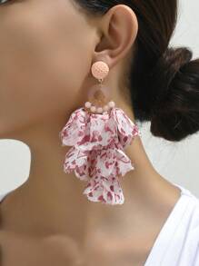 1pair Fashionable Handmade Beaded Lace Petal Shaped Pendant Earrings For Women
