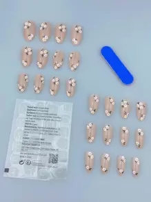 提升您的外观。24 件中长尖头指甲，清新干净的春季指甲套，适合女士和女孩，按压指甲，美丽的花朵假指甲，美甲用品