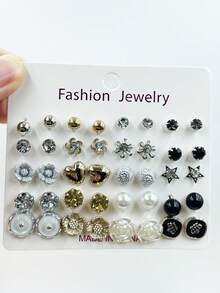 20對紙卡包裝的鑽石、珍珠、花朵、星形耳釘,適合女性日常佩戴、派對和節日禮物