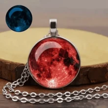 Collar De Luna Llena Brillante Brilla En La Obscuridad 3d - Rojo - Ver 3