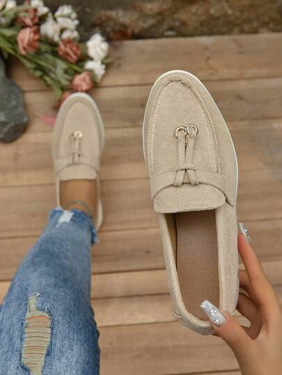 Mocassins Pour Femmes Avec Boucle Métallique, Semelle Plate Légère Et Confortable Et Design Minimaliste, Adaptés Pour L'intérieur, Le Port Quotidien, L'automne Et L'hiver