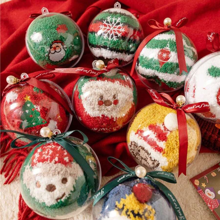 1件聖誕圖案珊瑚絨中筒袜,適合女士們穿著參加聖誕派對或穿在冬天