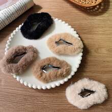 2入組深卡其色絨面bb夾,雲朵和鬆緊套設計側夾,秋冬髮飾配件