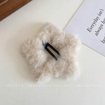 2 st. luddiga stjärnformade hårnålar för flickor, ins stil, söta plyschiga stjärnkanter hårspännen för höst och vinter klor klämmor hårklor hårspännen, skolsaker, håraccessoarer