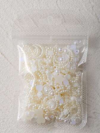 200Pcs/Bag Faux Pearl White Bow Hollow Heart 3D Nail Art Accessories Diy Halloween Multi Style Mini White Heart Shape Pentagram Moon Bow Tie Women Christmas Art Nail Accessories Nail Charms Nail Gems Nail Supplies Nails