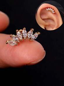 1 Pc Cute CZ Stud Earrings For Women Girls 6 Claws Crown 18K Gold Plated Cartilage Earrings Helix Tragus Piercing Jewelry