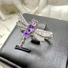 1個鑲有晶、橄欖石和石榴石珠寶的天然水晶能量石可調節戒指,蜻蜓設計,適合女性日常穿戴