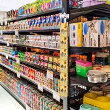 5 Piezas De Tiras De Exhibición Del Sitio, Tiras De Exhibición Colgantes De Plástico Con Ganchos, Clips De Exhibición De Productos Para La Exhibición De La Tienda Minorista, Sin Etiquetas Ni Ganchos - transparente - Ver 3