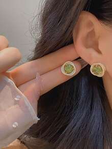 1pair French Style High-end 3d Hollow Out Round Olive Green Earrings For Women - Olive Green - View 3
