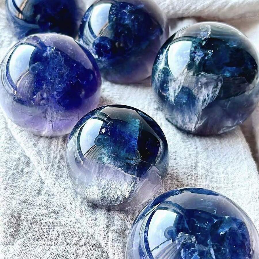 1個藍色萊茵石紫色萊茵石天然石英水晶球萊茵石球抛光按摩靈氣治療精美房間裝飾礦石紀念品禮物 - 1件隨機 - 查看 1