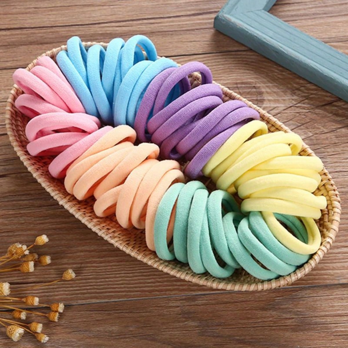 100 Pieces Of Women's Multi-Color Seamless Thin Hair Ties That Do Not Damage Hair, Fashionable, Personalized, Casual And Versatile, Suitable For Daily Commuting And Home Gifts Cute,Pink Accessories Ponytail Holders Hair Elastics Hair Rubber Bands Scrunchies Hair Rope Elastic Hair Tie, Hair Bobbles Head Accessories Elastic Band Beauty Home Hair Accessories