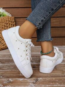Mùa thu 2023 Hàng mới về Thời trang Âu Mỹ Plus Size Giày đế bệt màu trắng dành cho nữ, Mũi tròn, Giày thể thao thông thường màu trơn đơn giản, Thân trên bằng da bò, Giày học sinh cho bé gái - trắng - Xem 5