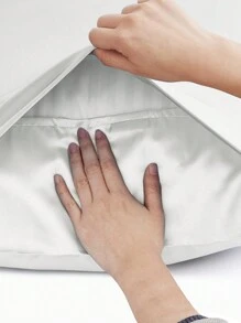 1pc Pillowcase Suitable For Hair And Skin, Comfortable And Breathable During Sleep, Ultra Soft And Silky Pillowcase With Envelope Closure, Pillow Insert Not Included