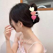 可愛心型髮夾，2023年新款設計女士大號髮夾頭飾，夏季必備 - 彩色 - 查看 1
