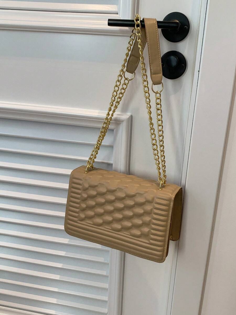 女生时尚简约斜挎包纯色新款休闲潮流单肩包复古链条小方包