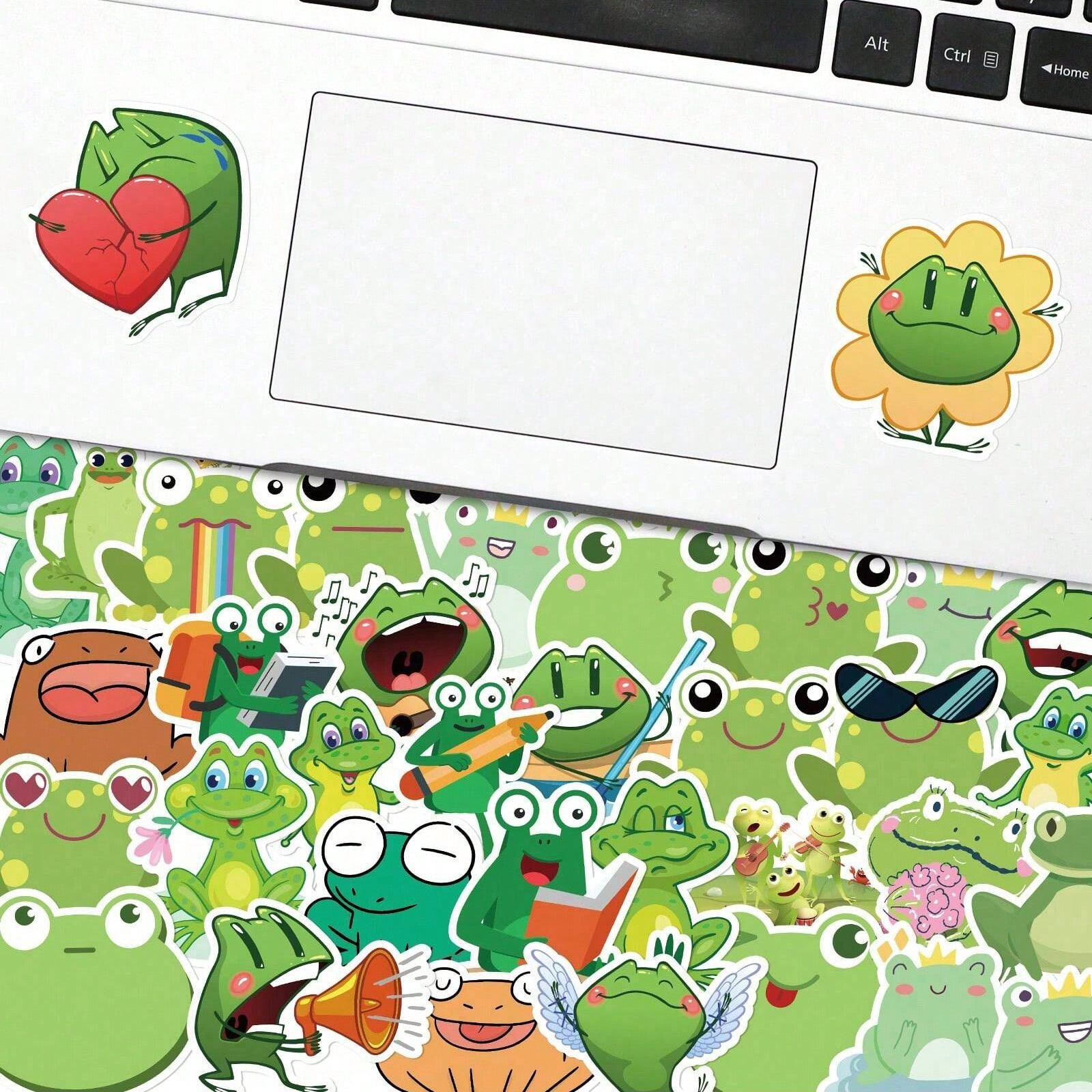 100 Frog Stickers, Cute Frog Water Bottle Stickers Scrapbook Luggage Skateboard Computer Bulk