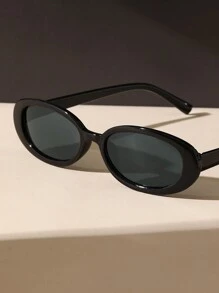 1pc Women Plastic Classic Oval Pose Travel Fashion Black Fashion Glasses For Outdoor Accessories Beach Accessories For Women Glasses Shades Basics Fall Winter Women Outfits Clothes Business Casual Gifts For Summer Beach Vacation, Outdoor, Travel Preppy Style For Back To School