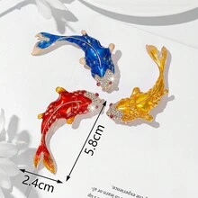 1個藍色琉璃幸運錦鯉魚造型裝飾胸針,安全扣環,非常適合學生,老師,朋友日常佩戴