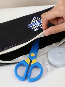 1pc Plaid & Heart Pattern Double-sided Printed Plush Pencil Case - Multicolor - View 3