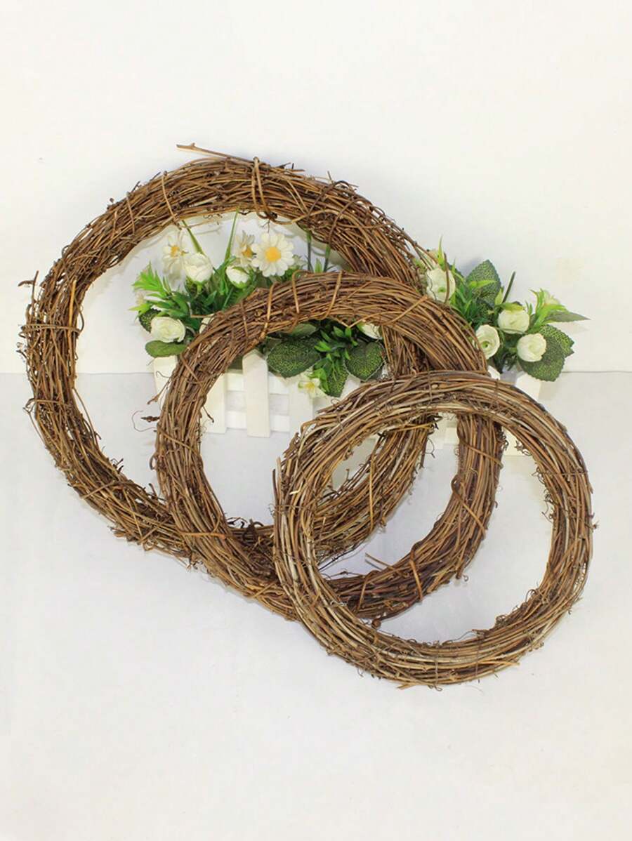 1 件聖誕花圈由藤蔓製成,有 3 種尺寸,木製工藝花圈適合 Diy 節日、婚禮裝飾