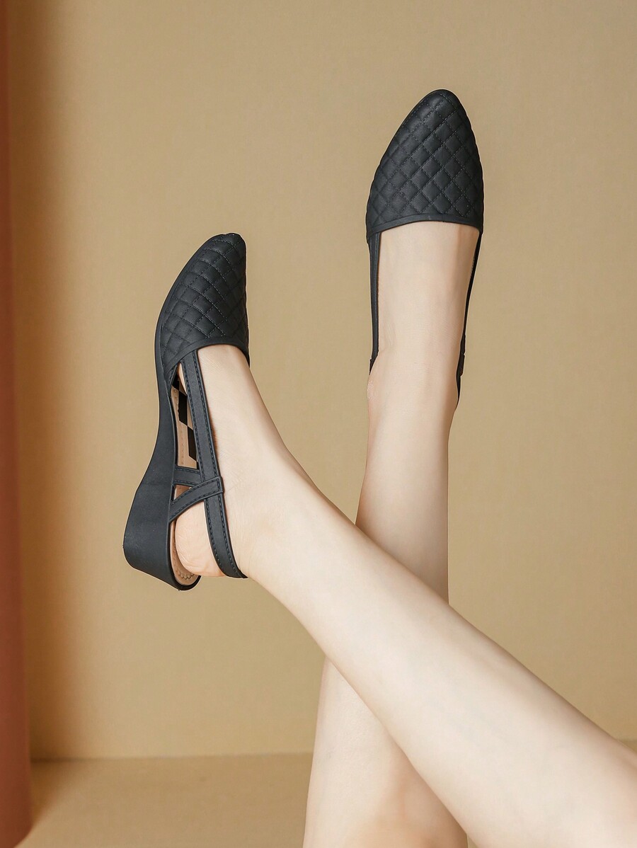 pointed toe high heel pumps