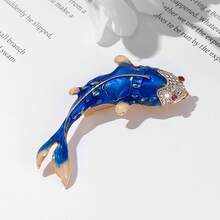 1個藍色琉璃幸運錦鯉魚造型裝飾胸針,安全扣環,非常適合學生,老師,朋友日常佩戴