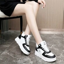 女士春秋時尚舒適透氣厚底笑臉圖案防滑圓頭運動鞋,休閒百搭黑色皮鞋 - 黑色 - 查看 4