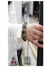1pc Fashionable Vintage Style Green Rhinestone, Emerald & Faux Pearl Decor Bracelet For Women, Daily Wear Accessory