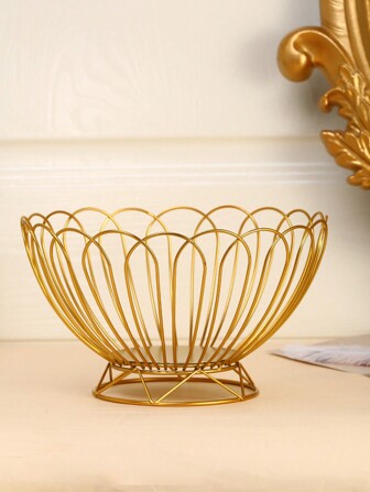 A Simple And Creative Iron Lotus Leaf Edged Metal Fruit Basket, Iron Art Fruit Plate For Home Living Room Desktop Fruit Tray