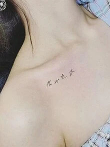 6入組黑色花、蝴蝶和月亮設計防水暫時性刺青,適用於手指、手腕、前臂、耳後和腳踝等小部位 - 黑色 - 查看 7