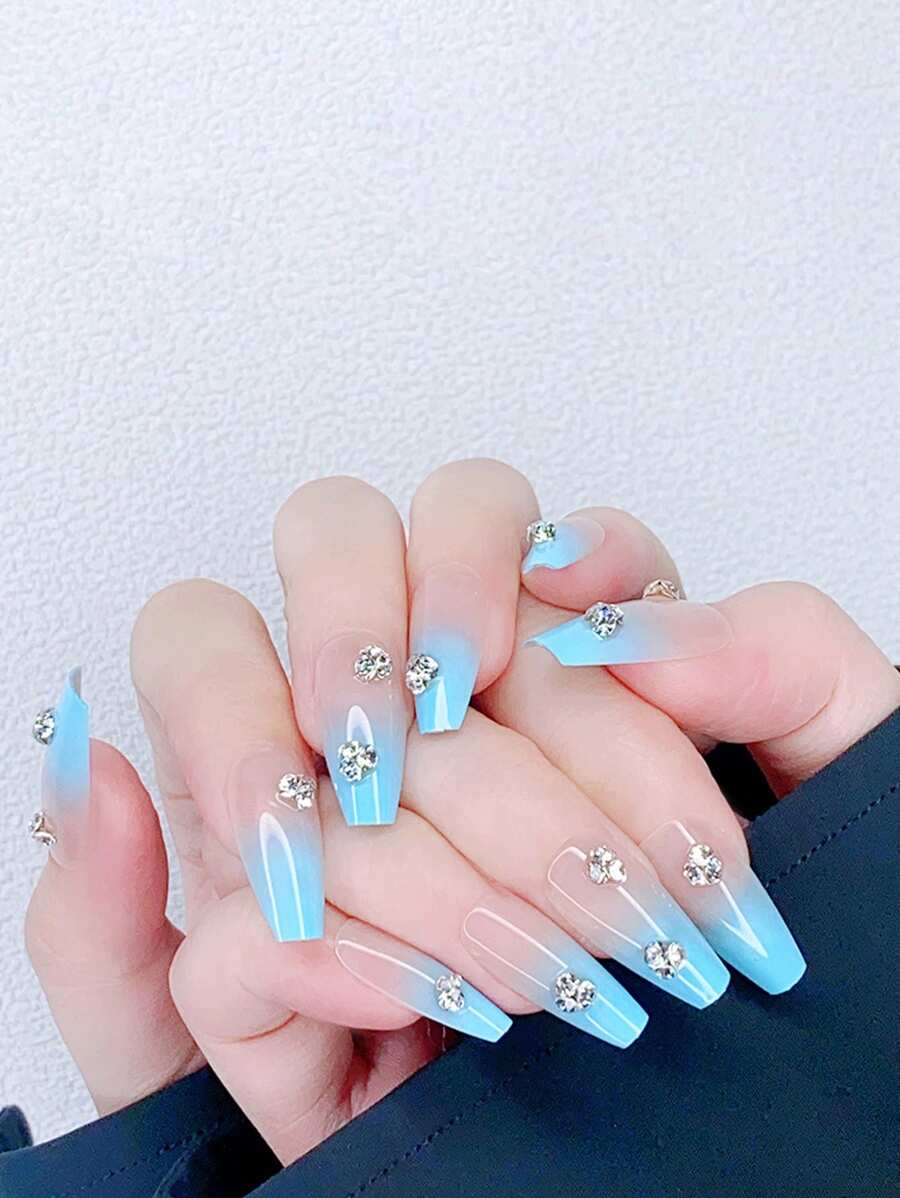 24 Uñas Postizas Con Forma De Ataúd Azul Cielo Degradado Con Decoración De Diamantes De Imitación, 1 Almohadilla Y 1 Pegamento De Gelatina
