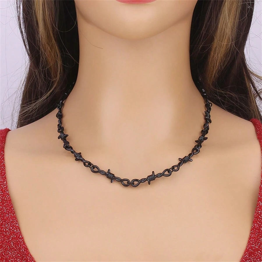 Black Thorn Necklace - Black - View 1