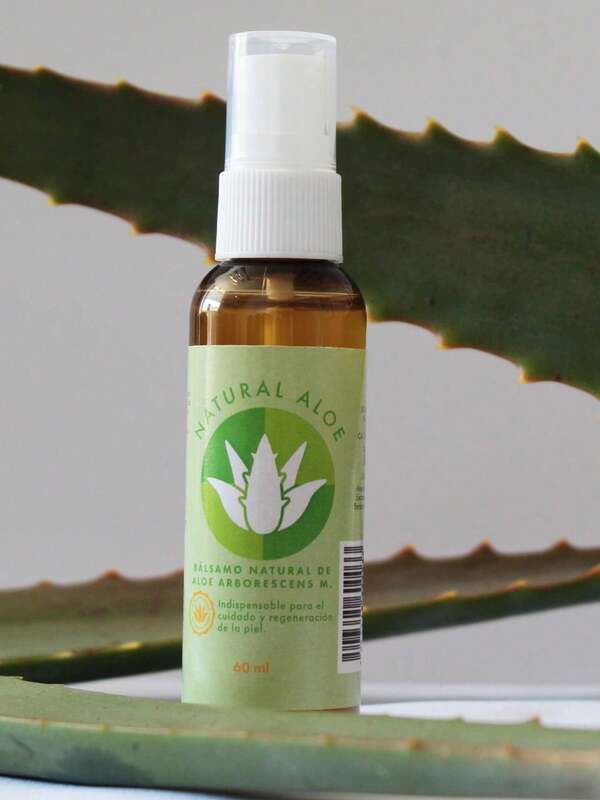 Natural Aloe de 60ml a base de aloe vera Ixtlaloe hidratante natural regenerador piel cuidado corporal presentación premium suave fórmula libre parabenos rutina belleza mexicano