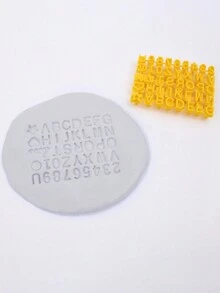 1入組寵物腳印製作套件,包括字母模具、木棍、雙面膠帶、墨水蓋和相框,適用於所有寵物物種 - 白色 - 查看 4