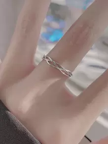 1 枚簡約幾何交叉線開口戒指