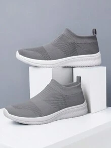 Men Minimalist Slip On Running Shoes, Sport Outdoor Sneakers - Dark Grey - View 2