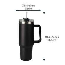 1只1200毫升/40安士帶手柄的便攜式雕刻聖誕杯,不銹鋼保溫杯帶吸管,適用於戶外露營、健身、汽車行駛,聖誕生日禮物