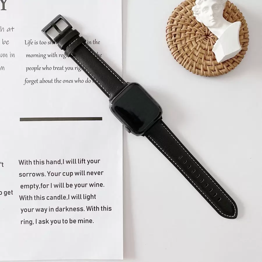 1pc Women's Leather Strap With Stainless Steel Buckle Compatible With Apple Watch, Compatible With Ultra/Se/8/7/6/5/4/3/2/1 And 38/40/41/42/44/45/49mm - Black - View 1