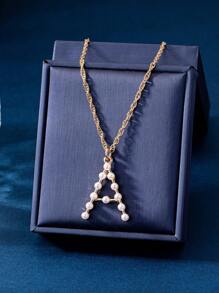 1入組簡約溫柔的假珍珠M字母吊墜項鍊，適用於女性的日常配戴 - M - 查看 8