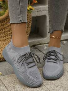 Women's Comfortable Knitted Athletic Shoes Plus Size Low Top Flat Casual Shoes 2023 Autumn New Arrival - Grey - View 4