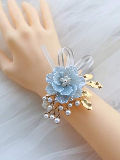 1 pieza Flor de muñeca para dama de honor azul claro, Pulsera de cadena de perlas elástica, Accesorio nupcial de alta gama