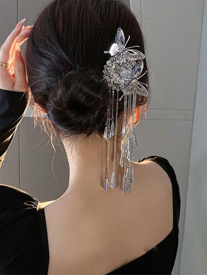 1pc Retro Style Hairpin With Butterfly Design & Tassel & Wind Chime Ornament, Suitable For Outdoor Use Street,Hair Accessories Hair Bun Hair Bun Maker Bun Hair Piece Hair Styling Pins, School Stuff