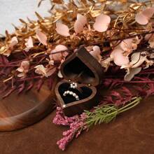 1 pieza Caja de joyería con ranura de doble anillo con forma de corazón para parejas, aniversario de boda dorado, Día de San Valentín, regalo de propuesta de Valentín