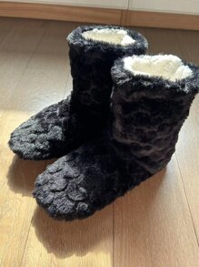 冬天情侶地板襪鞋,成年人加厚&濃烈香調防滑室內靜音拖鞋適用於臥室 - 黑色 - 查看 6