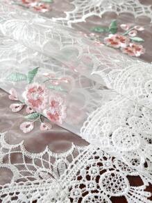 1pc 100% Polyester Fabric Exquisite Embroidered Lace Cutwork Table Runner, Kitchen Cabinet Scarf, Placemat, Home Decor, Holiday Decor, Indoor Outdoor, Party Wedding Table Runner