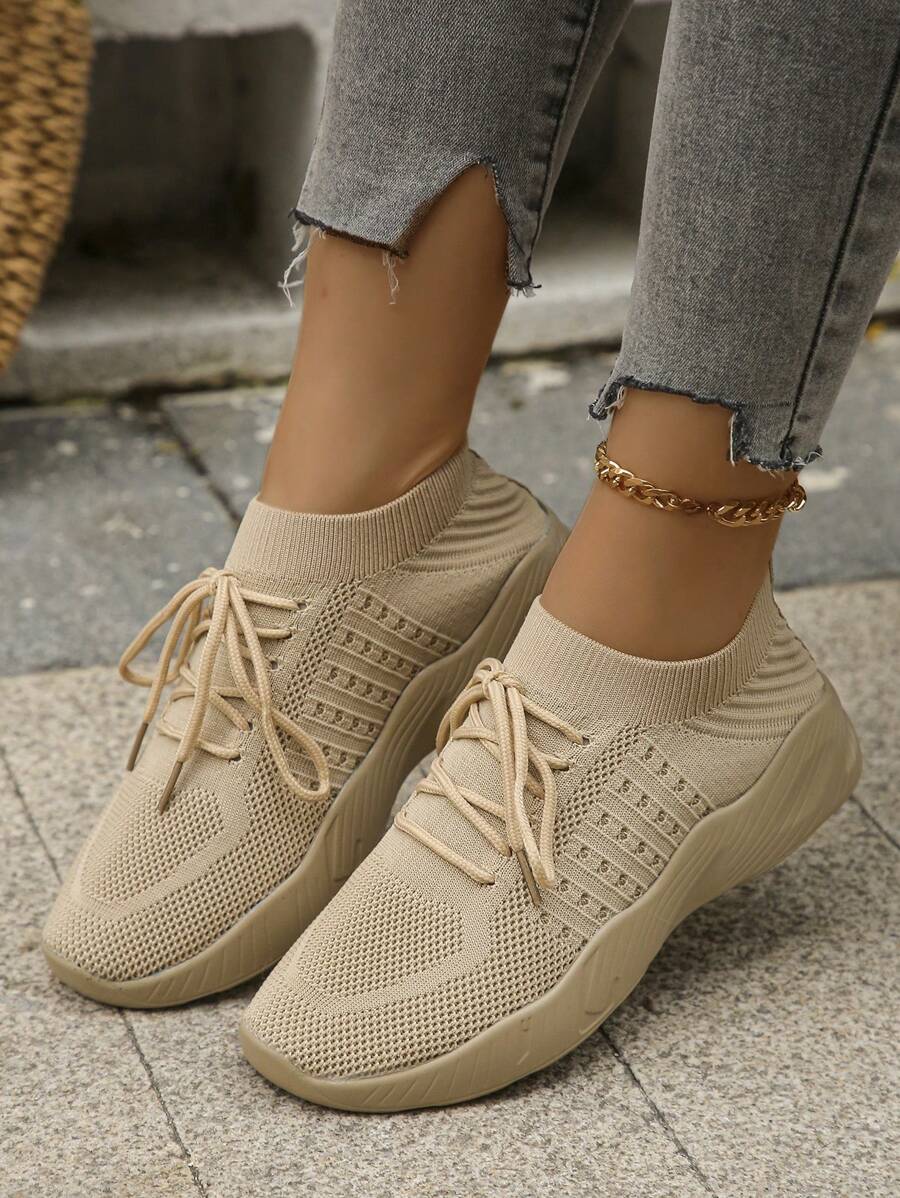 2023秋天新款大尺寸女性舒服的透氣針織運動鞋低胸平底休閒鞋 - 卡其色 - 查看 1
