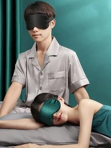 1片睡眠眼罩,遮光透氣男女通用,緩解眼疲勞。學生熱敷助眠眼罩 - 墨綠色 - 查看 2