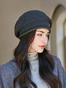 1pc Women's Solid Color Beret Hat For Winter, Windproof And Warm, Retro Artistic Hat For Daily Wear, Suitable For Shopping Or Traveling Vintage