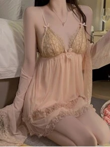 QING ROU 帶有墊胸的蕾絲花邊網眼睡衣，可愛甜美和性感