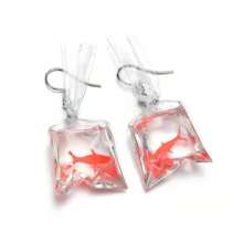 2 件隨機樹脂滴膠 Diy 創意小金魚和鯉魚形狀水袋鑰匙圈吊墜、裝飾品 - 彩色 - 查看 7